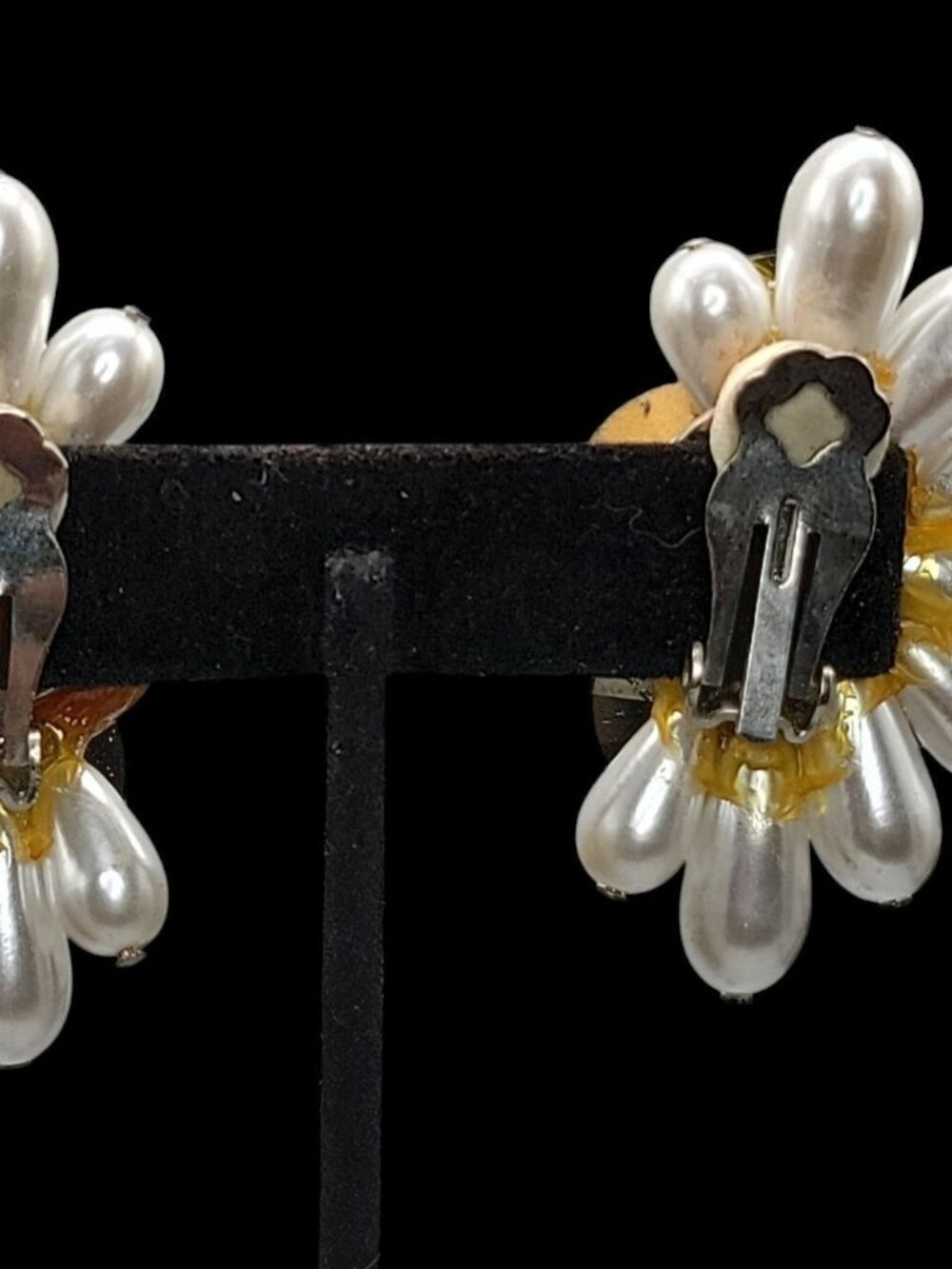 Vtg 1960s Cluster Clip On Earrings Purple Rivoli Rhinestone Faux Baroque Pearl - Picture 15 of 16